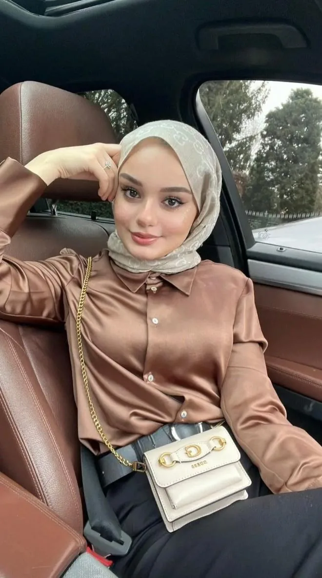 Gizem - Beşiktaş Escort