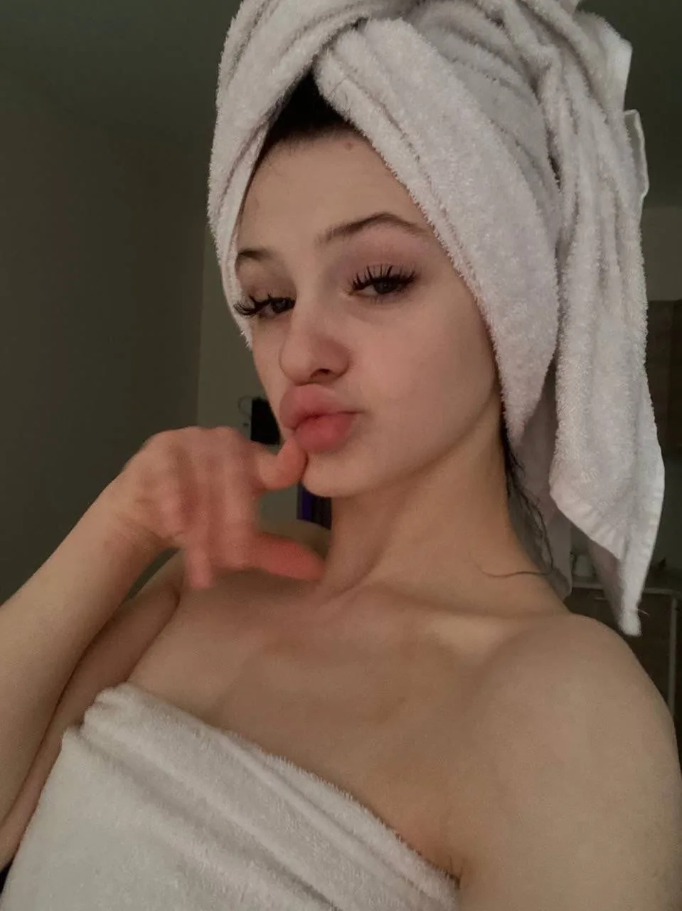 Leyla - Beşiktaş Escort
