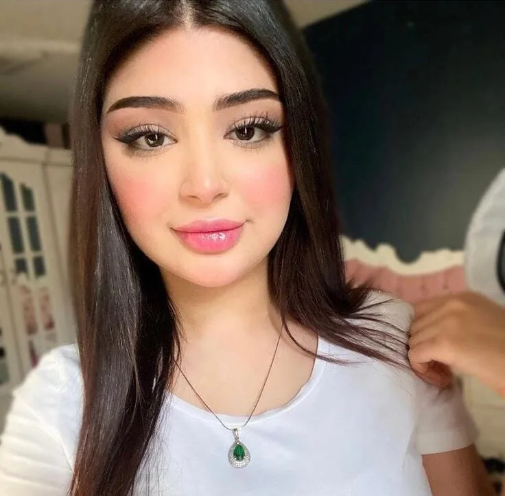 Ceren - Beşiktaş Escort