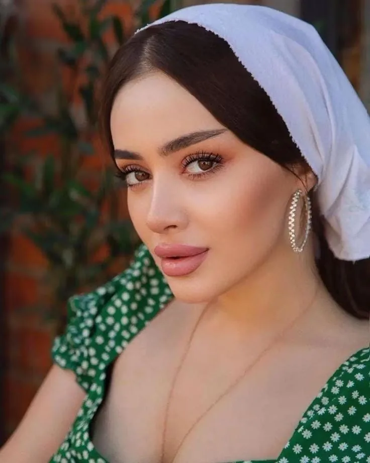 Damla - Beşiktaş Escort
