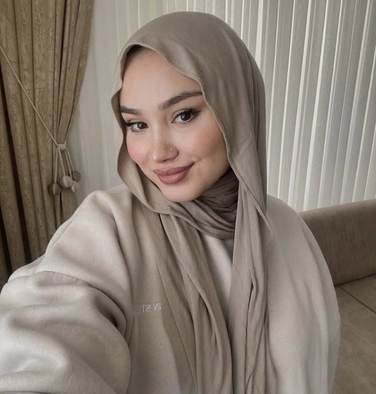 Gamze - Beşiktaş Escort