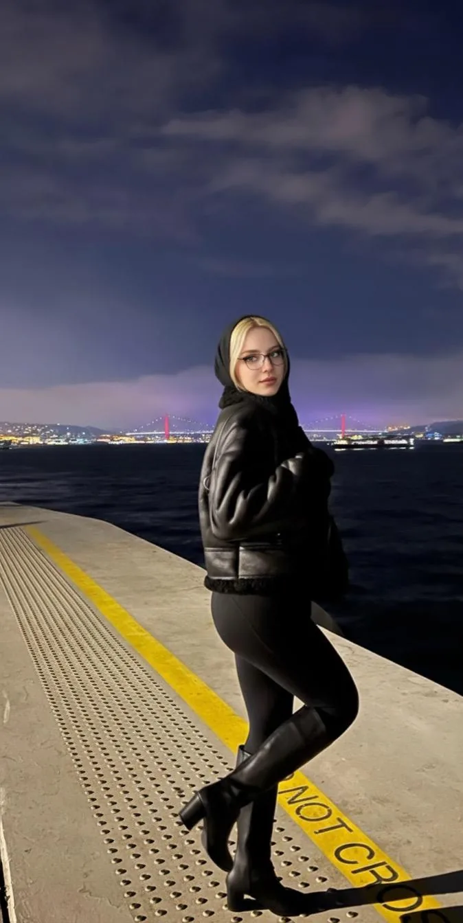 Hande - Beşiktaş Escort