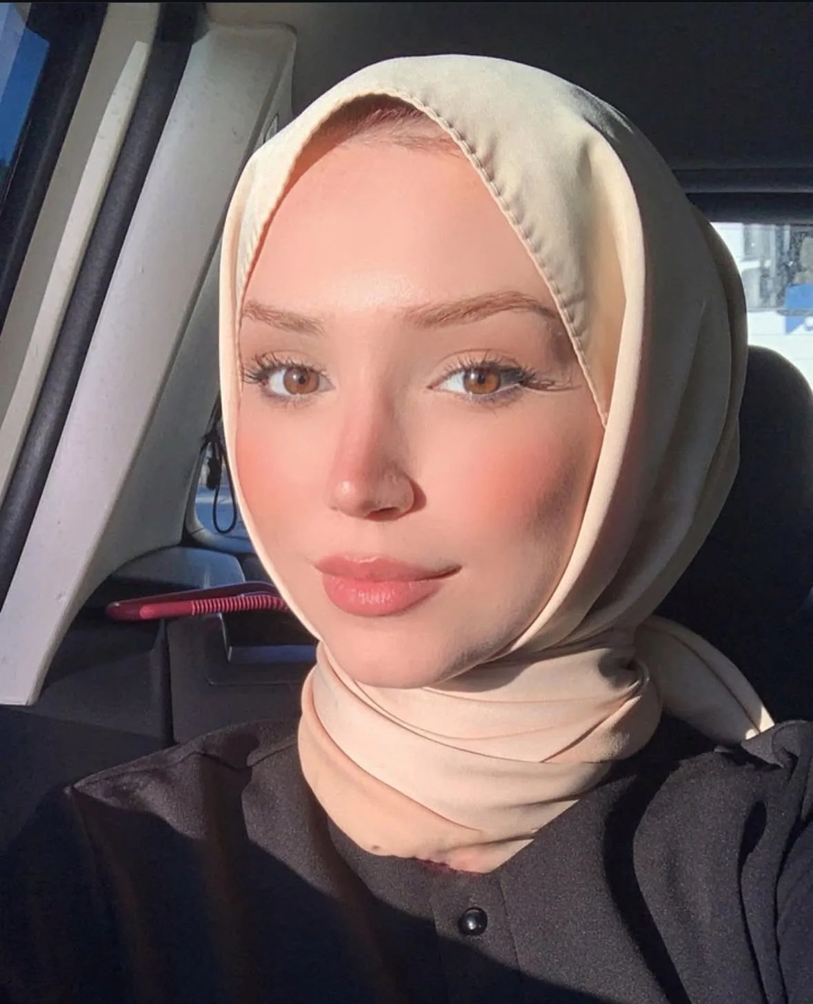 Hilal - Beşiktaş Escort
