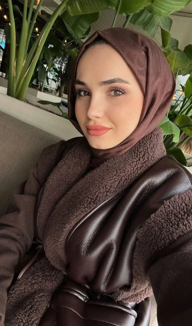 Çağla - Beşiktaş Escort