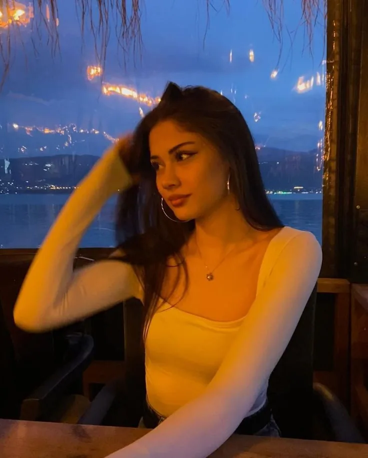 Selen - Beşiktaş Escort
